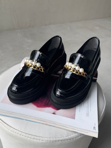 AYK-1004 Siyah Yüksek Taban İnci Aksesuarlı Loafer - 1