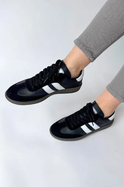 AYK-1014 Siyah-Beyaz Urban Retro Şeritli Sneaker - 1
