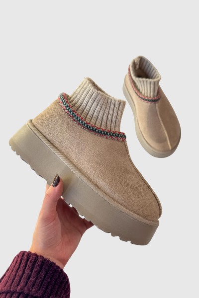 AYK-1024 Taş Rengi Örgü Bilek Detaylı İçi Kürklü Bot - Cappmoda