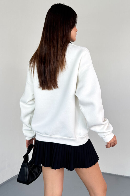SWT-225 Beyaz NYC Baskılı Polo Yaka Kontrast Detaylı Sweatshirt - 5