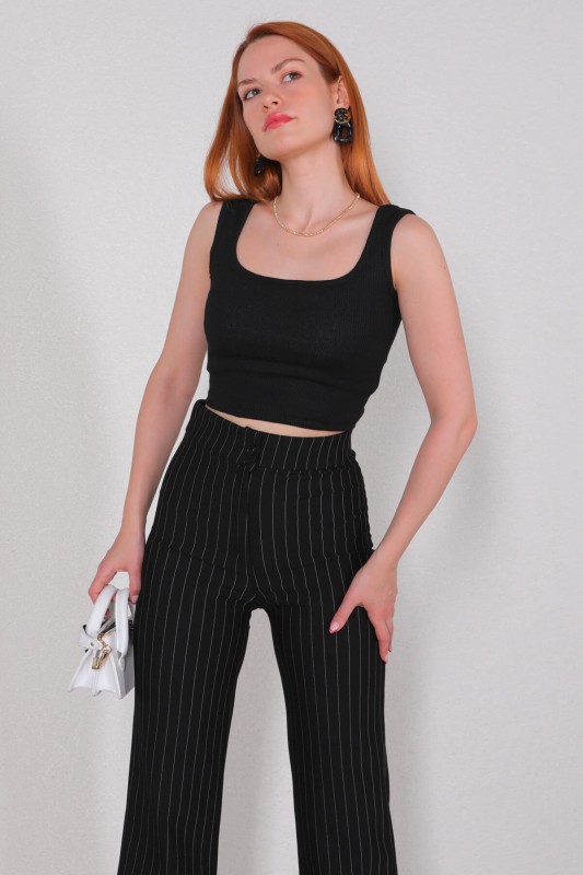 BLZ-06211 Siyah U Yaka Kaşkorse Kumaş Crop Bluz - 2