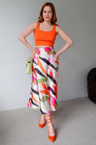 BLZ-06211 Turuncu U Yaka Kaşkorse Kumaş Crop Bluz - 4