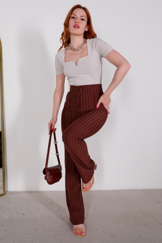 BLZ-06213 Taş Rengi Polo Kare Yaka Kısa Kollu Bluz - 2
