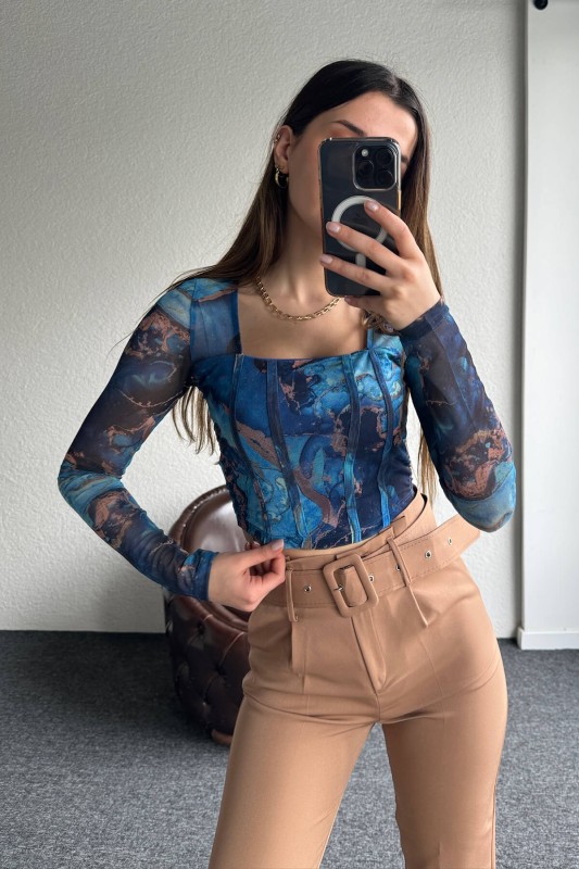 BLZ-06256 Mavi Tüy Detaylı Kare Yaka Crop Bluz - 4
