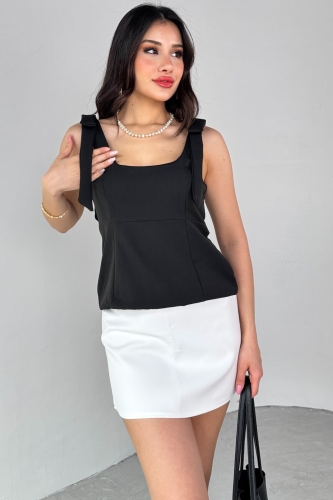 BLZ-06286 Siyah Havuz Yaka Askılı Bluz - Cappmoda