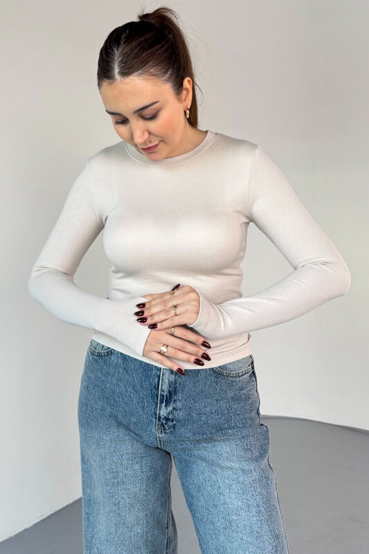 BLZ-06289 Taş Rengi Parmak Geçirmeli Merserize Likralı Pamuklu Basic Bluz - 1