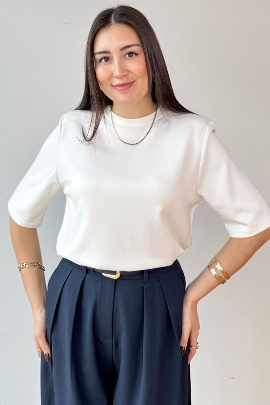 BLZ-1831 Beyaz Pamuklu Çelik Örme Kumaş Vatkalı Premium Bluz - 1