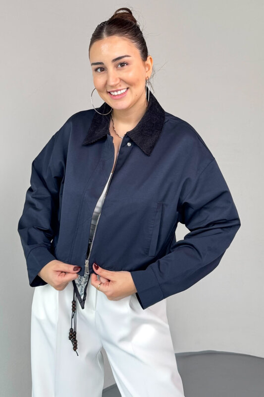 CKT-0242 Lacivert Kadife Yaka Astarlı Crop Ceket - 1