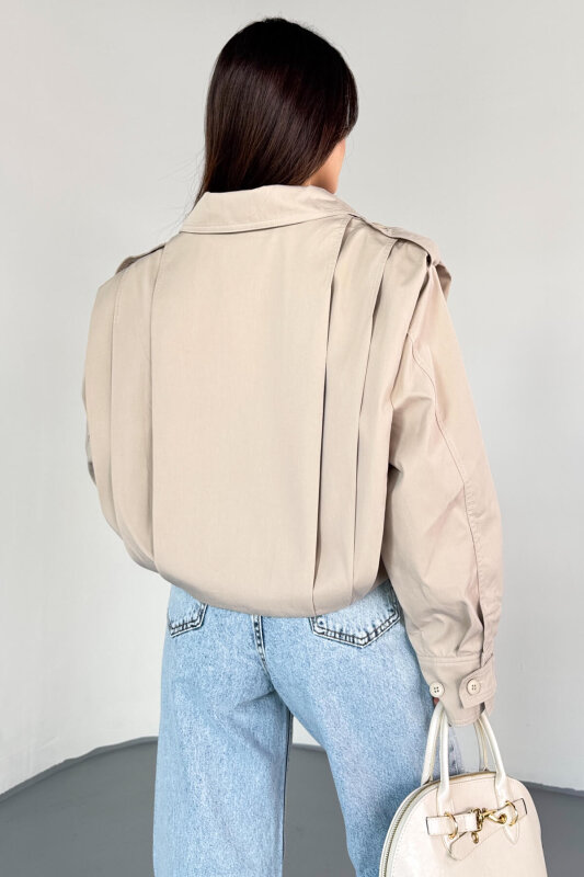 CKT-12452 Krem Vatkalı Pile Detaylı Cropped Trençkot - 8