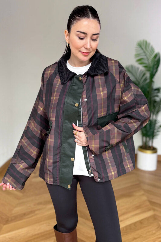 CKT-12483 Kahverengi Kadife Yakalı Ekose Muadil Ceket - 1