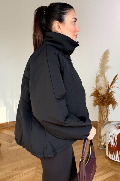 CKT-36882 Siyah Oversize Dik Yaka Çıtçıt ve Düğmeli Şişme Mont - Cappmoda (1)