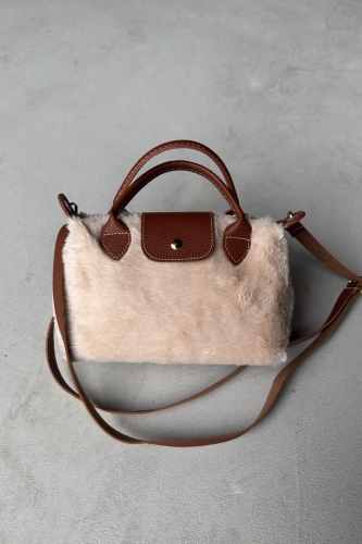 ÇNT-3011 Taş Rengi Peluş Kumaş Kapaklı Mini Boy El ve Omuz Çantası 