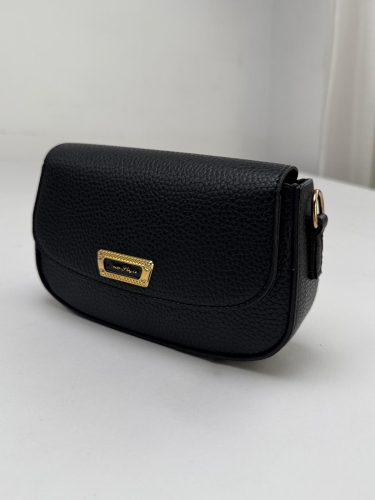 ÇNT-3020 Siyah New Style Gold Yazılı Suni Deri Crossbody Omuz Çantası 