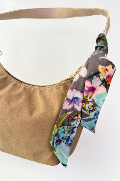 ÇNT-3039 Taş Rengi Süet Fular Detaylı Fermuarlı Omuz Çantası - Cappmoda (1)