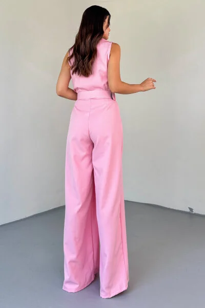 ELB-4243 Pembe Kemerli Gold Düğmeli Klapa Yaka Duble Viskon Tulum - 3