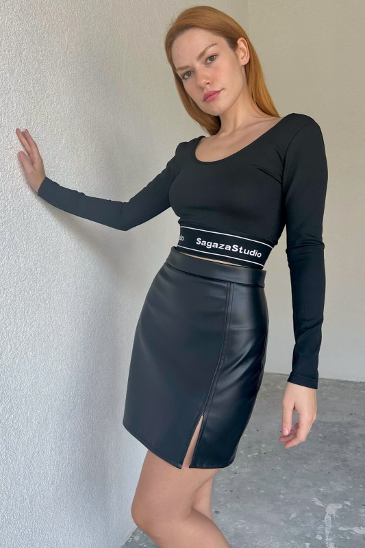 ETK-02317 Siyah Yan Fermuarlı Suni Deri Mini Etek - 4
