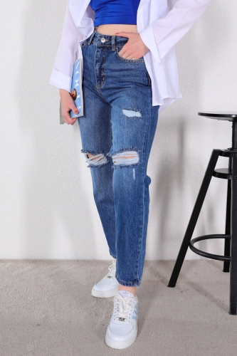 JEAN-08117 Mavi Taşlamalı Yırtık Detaylı Momfit Jean - 2