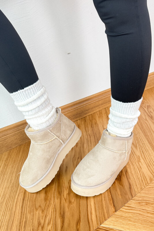 SET2036 Taş Rengi Orta Boy Bot - Deri Şapka - Çanta - Gözlük Dörtlü Set - 3