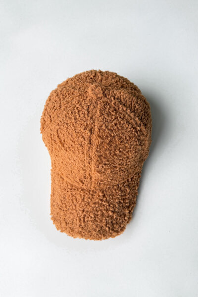 ŞPK-2002 Taba Peluş Kumaş Capp Şapka - Cappmoda (1)