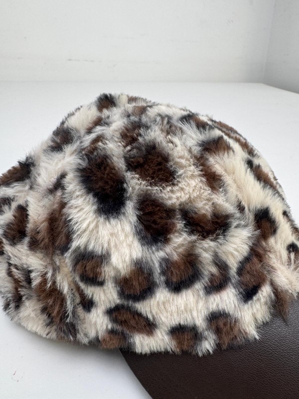 ŞPK-2007 Acı Kahve Leopar Desenli Peluş Cap Şapka - 2