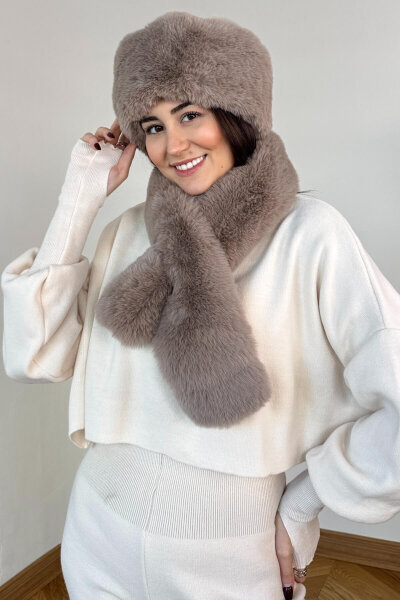 2011 Taş Rengi İthal Kürklü Börk Şapka & Geçirmeli Kürklü Şal Seti - Cappmoda (1)