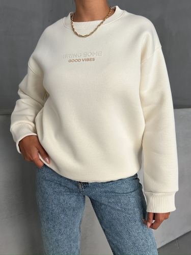 SWT-14265 Ekru Bring Some Kabartma Yazı Baskılı Üç İplik Şardonlu Sweatshirt - 4