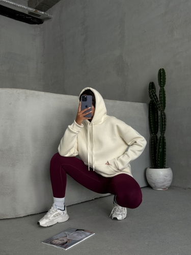 SWT-14266 Ekru Pure White Yazı Baskılı Kapüşonlu Üç İplik Şardonlu Sweatshirt - 4