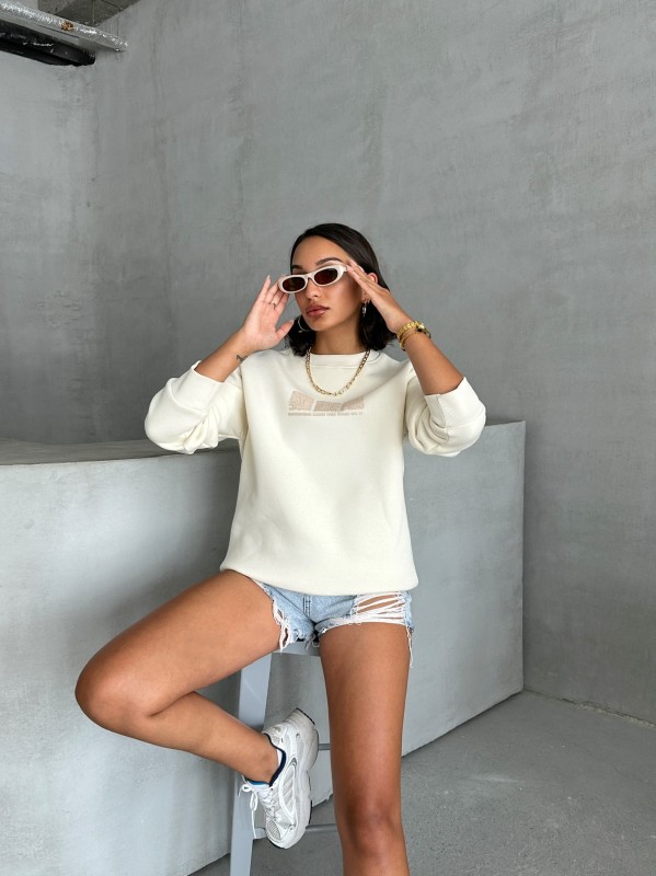 SWT-14268 Krem Rengi Motif Desen Kabartma Baskılı Üç İplik Şardonlu Basic Sweatshirt - 4