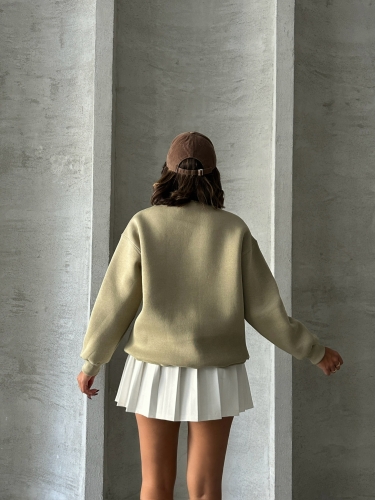 SWT-14272 Haki Born Kabartma Tasarım Yazı Baskılı Üç İplik Şardonlu Oversize Sweatshirt - 6