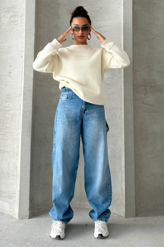 SWT-14284 Ekru Kabartma Yazı Baskılı Bisiklet Yaka Sweatshirt - 5