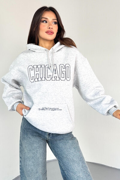 SWT-1682 Gri Chicago Baskılı Kapüşonlu Kanguru Cep Hoodie - 6