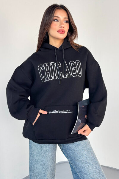 SWT-1682 Siyah Chicago Baskılı Kapüşonlu Kanguru Cep Hoodie 