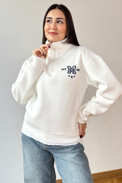 SWT-1877 Beyaz M Nakışlı Dik Yaka Fermuarlı Üç İplik Şardonlu Sweatshirt 
