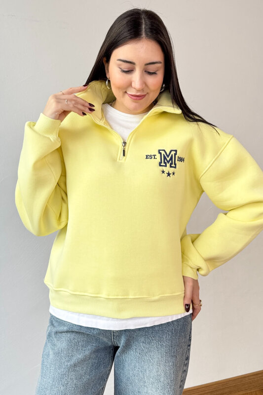 SWT-1877 Sarı M Nakışlı Dik Yaka Fermuarlı Üç İplik Şardonlu Sweatshirt - 2