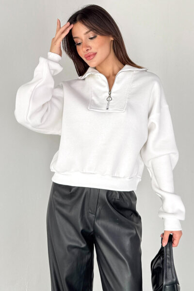 SWT-227 Beyaz Fermuar Detaylı Yarım Boğaz Cropped Sweatshirt 