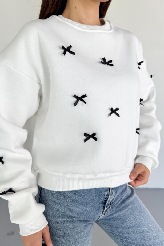 SWT-232 Beyaz Kurdale Süslemeli Sweatshirt - 4