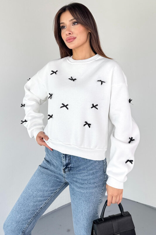 SWT-232 Beyaz Kurdale Süslemeli Sweatshirt - 5