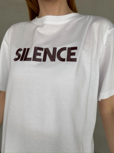 T-922 Beyaz Bordo Sılence Yazı Baskılı Salaş Pamuklu Tişört - Cappmoda