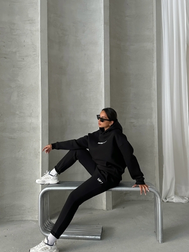 TKM-03630 Siyah Wake Up Kabartma Baskılı Kapüşonlu Sweatshirt Jogger Eşofman Üç İplik Şardonlu İkili Takım 