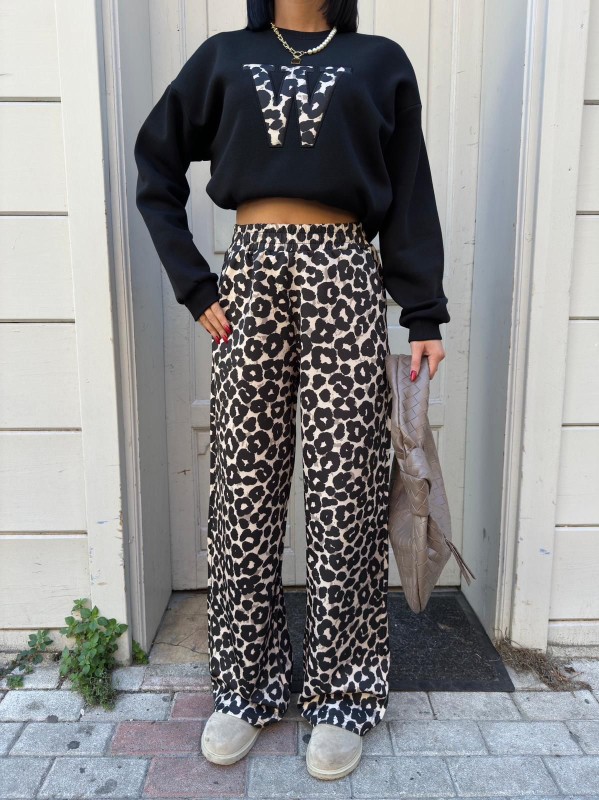 TKM-03652 Siyah W Leopar Desenli Üç İplik Şardonlu Sweatshirt Scuba Kumaş Palazzo Alt İkili Takım - 1