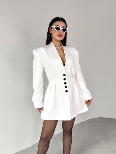 TKM-03683 Beyaz Vatkalı Ön Düğmeli Blazer Ceket Mini Etek İkili Takım - Cappmoda
