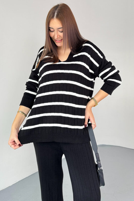 TKM-13340 Siyah Yatay Çizgili Polo Yaka Triko Takım - 2