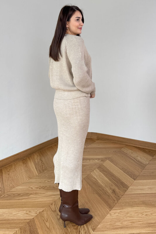 TKM-13357 Bej Kalpli Düğmeli Hırka & Etek Oversize Triko Takım - 3