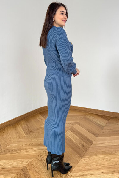 TKM-13358 Mavi Kalın Fitilli Düğme Detaylı Etekli Triko Takım - 4
