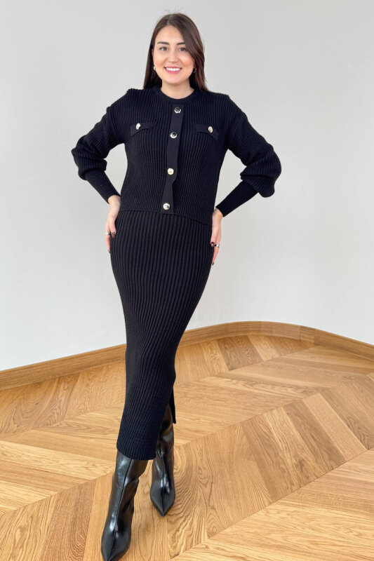 TKM-13358 Siyah Kalın Fitilli Düğme Detaylı Etekli Triko Takım - 1