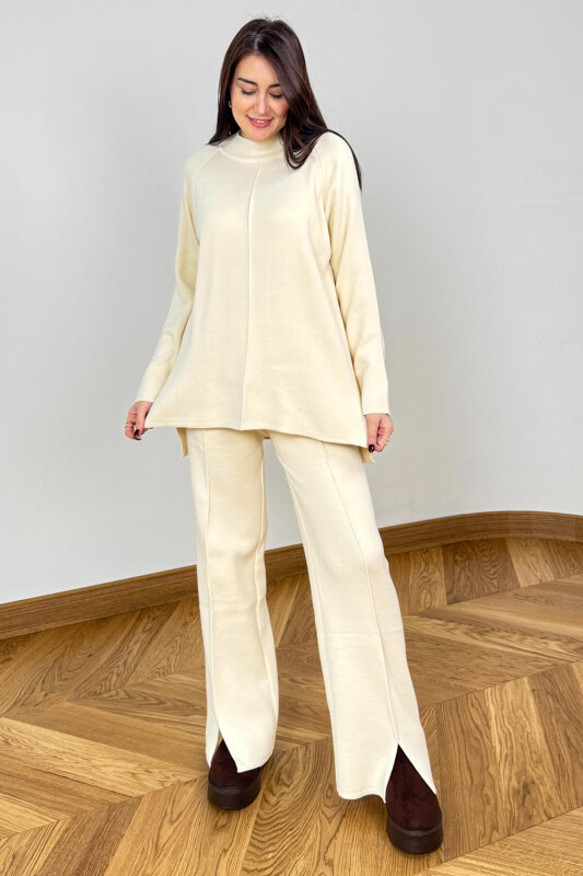 TKM-13359 Bej Yarım Balıkçı Çelik Örme Triko Takım - 1