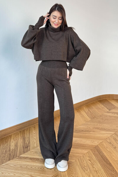 TKM-13361 Acı Kahve Çelik Örme Parmak Geçirmeli Balıkçı Yaka İkili Takım - Cappmoda