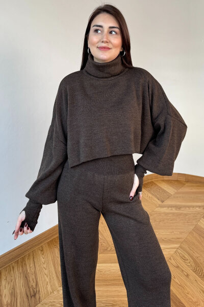 TKM-13361 Acı Kahve Çelik Örme Parmak Geçirmeli Balıkçı Yaka İkili Takım - Cappmoda (1)