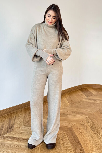 TKM-13361 Taş Rengi Çelik Örme Parmak Geçirmeli Balıkçı Yaka İkili Takım - Cappmoda