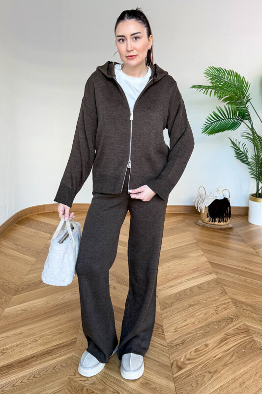 TKM-13366 Acı Kahve Kapüşonlu Fermuarlı Hırka & Pantolon İkili Triko Takım - 1